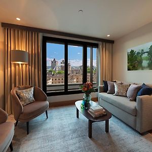 Executive Suite Kitchen